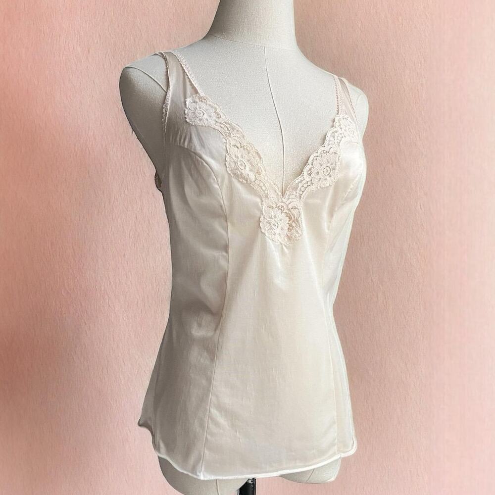 Vintage 80s Lingerie Camisole | Champagne Nylon Slip Top | Lace Trim | M